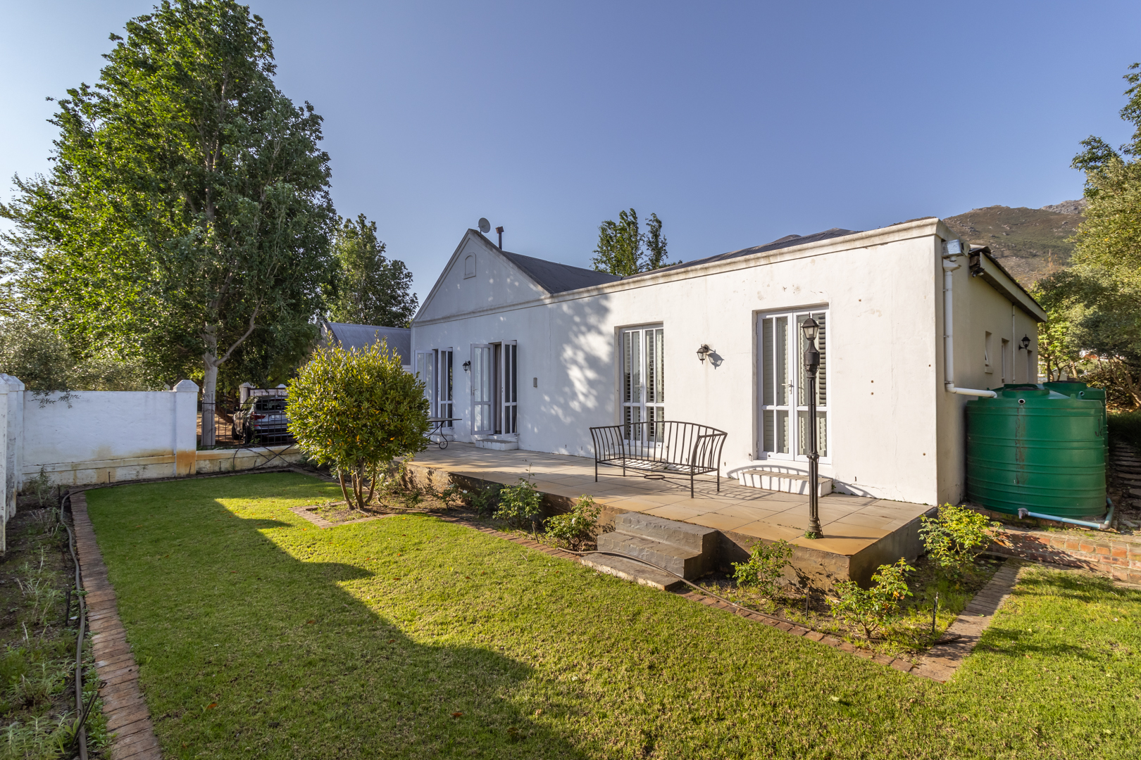 2 Bedroom Property for Sale in Franschhoek Western Cape